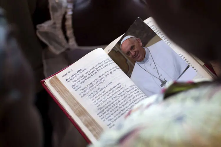 
	Visita do papa: antes de viajar, Francisco pediu que a paz e a prosperidade se tornem est&aacute;veis na &Aacute;frica
 (Siegfried Modola / Reuters)