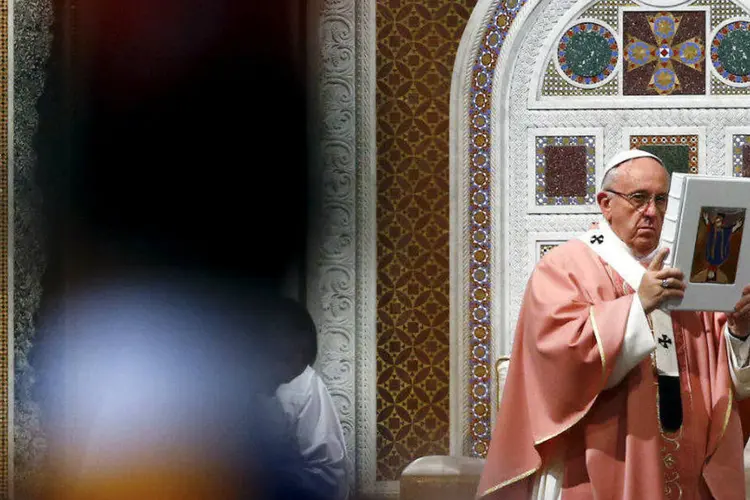 
	Papa Francisco: &quot;ser&aacute; uma generosa dedica&ccedil;&atilde;o por parte de todos&quot;, disse sobre acordo de Paris
 (REUTERS/Stefano Rellandini)