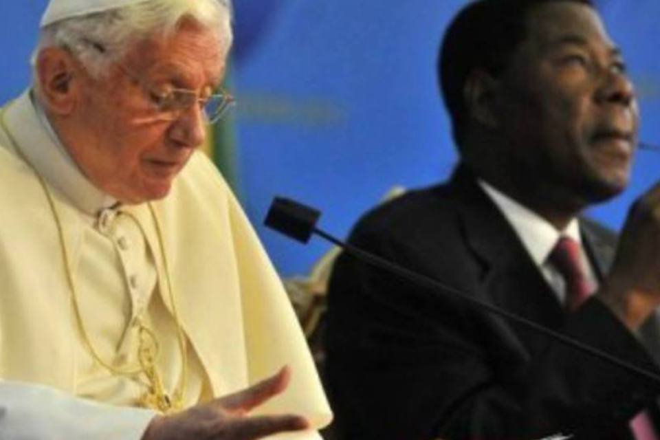 Papa fala sobre Aids, corrupção e denuncia todas as formas de escravidão