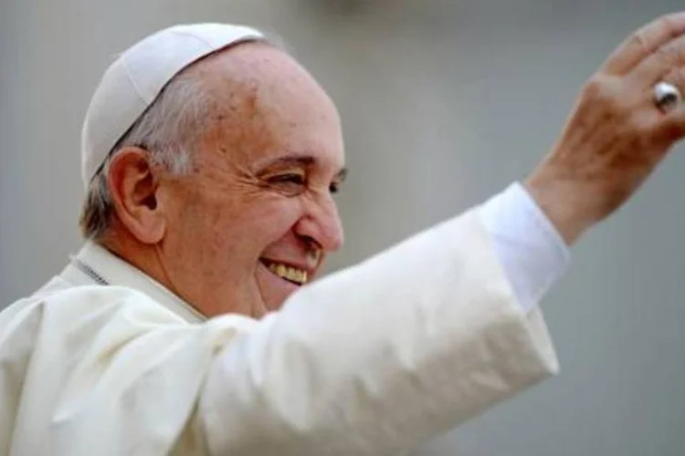 
	Papa Francisco: &quot;eu quero ir para l&aacute; [Iraque]. Conversei com o patriarca Sako, convidei o cardeal Filoni, mas no momento n&atilde;o &eacute; poss&iacute;vel&quot;
 (Filippo Monteforte/AFP)