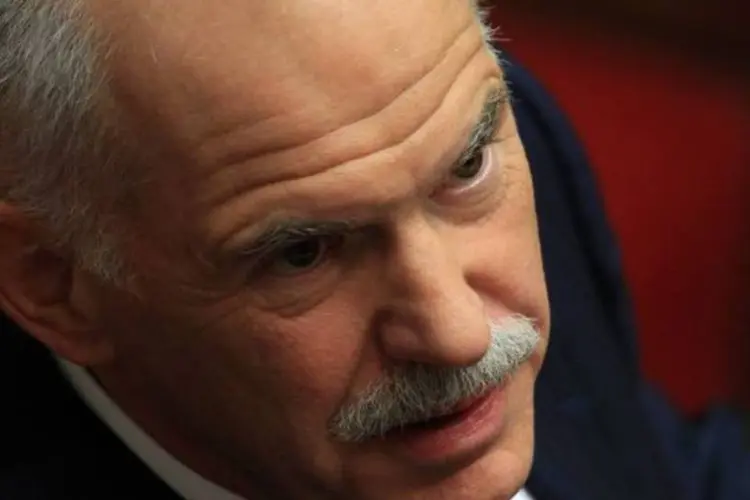 
	George Papandreou, ex-primeiro-ministro grego: cis&atilde;o dos social-democratas ocorre em um momento cr&iacute;tico para o Pasok, partido que dominou a vida pol&iacute;tica grega durante mais de 30 anos
 (Vladimir Rys/Getty Images)