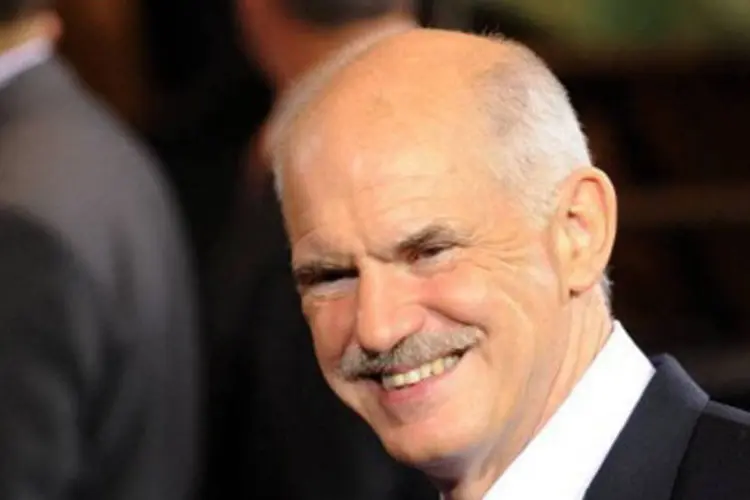 Papandreou, premiê da Grécia: Parlamento aprovou reforma fiscal nesta quarta (.)