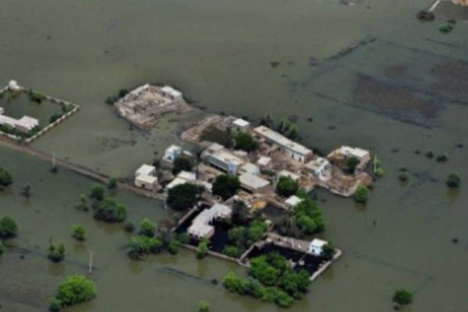 Novas inundações no Paquistão deixam 1 milhão de desabrigados