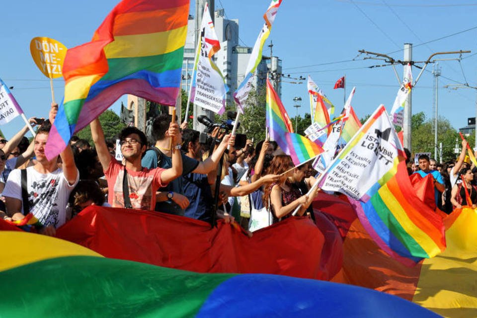 Autoridades turcas proíbem passeata gay por segurança