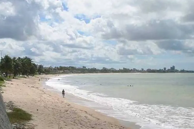 Praia na Paraíba: mais empresas e mais empregos (WIKIMEDIA COMMONS)