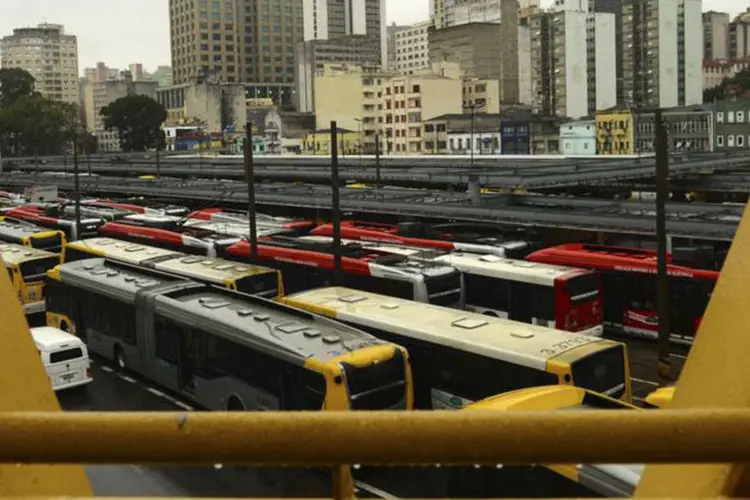 Ônibus em SP: Doria estuda cortar gratuidades do sistema de transporte municipal (Rovena Rosa/Agência Brasil)