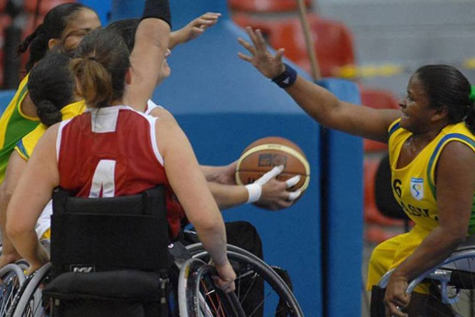 Brasil conquista quatro medalhas no primeiro dia do Parapan