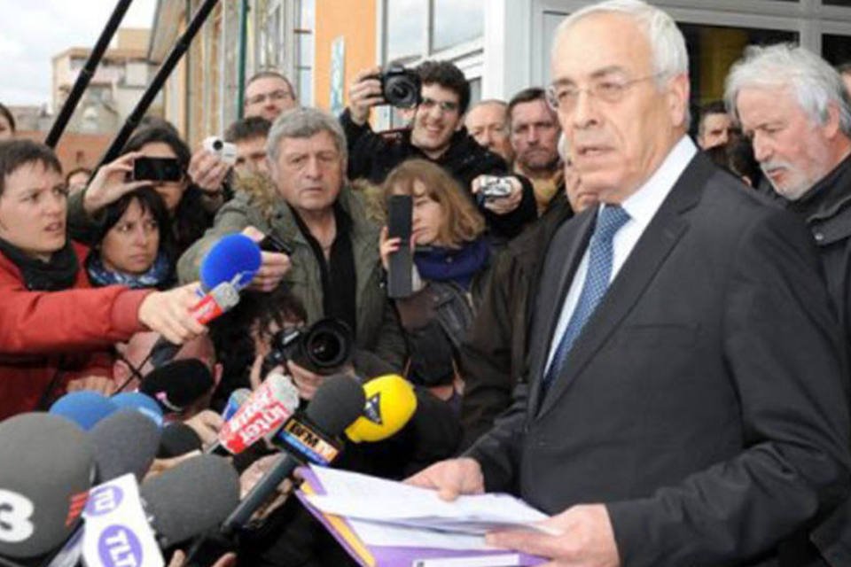 Paris e Londres convocam embaixadores de Israel