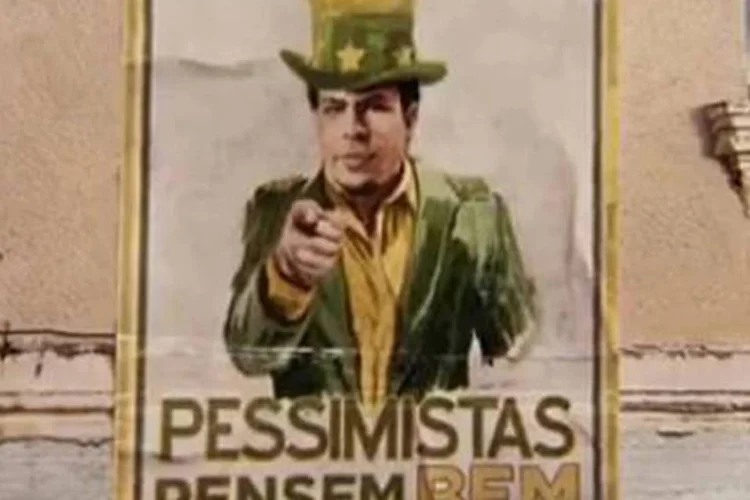 Paródia de vídeo da Brahma para a Copa: na paródia, os problemas do País são exibidos enquanto a narração e alguns flashs do anúncio original são mostrados (Reprodução/Vimeo)