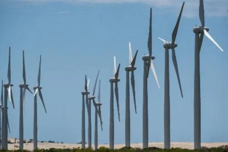Parque eólico: o complexo de Vamcruz, na Serra do Mel, também no Rio Grande do Norte, com capacidade para gerar 93 MW, está "significativamente avançado" com relação ao calendário (AFP/ Yasuyoshi Chiba)