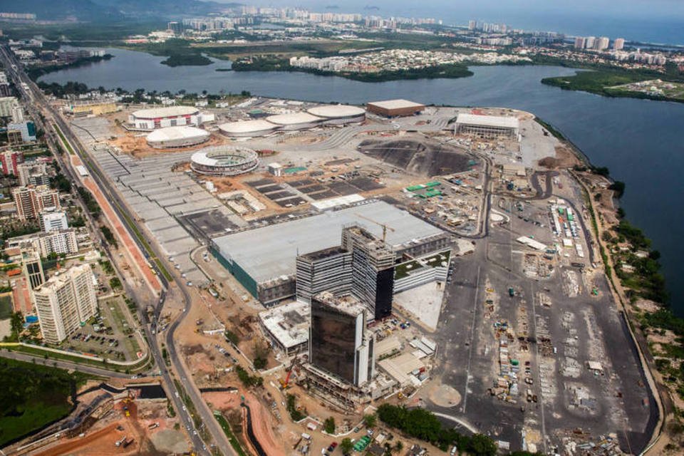 Famílias removidas da Vila Autódromo querem indenização