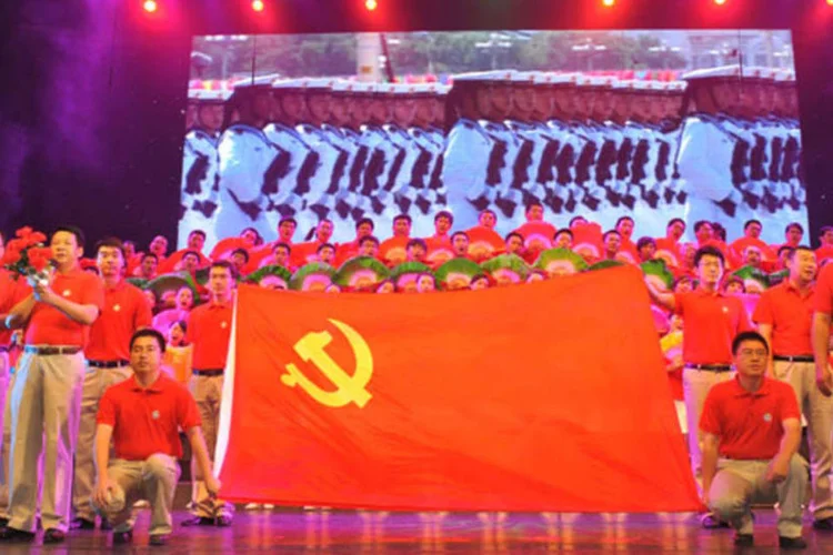 Comemorações marcaram os 90 anos do Partido Comunista da China: a delegação brasileira cumprimentou o PCCh pelo aniversário  (ChinaFotoPress)