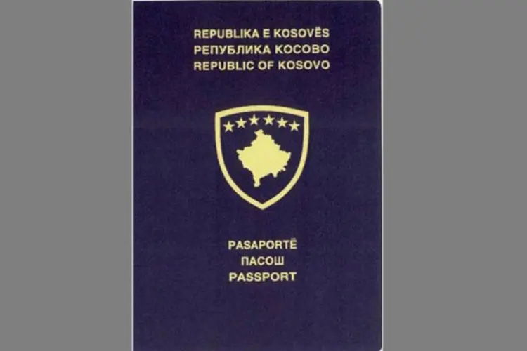 
	Kosovo: o comiss&aacute;rio explicou que a &quot;liberaliza&ccedil;&atilde;o de vistos n&atilde;o significa uma entrada descontrolada na UE, j&aacute; que s&oacute; podem vir pessoas com passaportes biom&eacute;tricos&quot;
 (Wikimedia Commons)