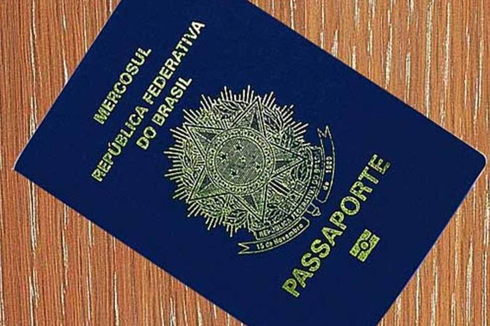 PF bate recorde na emissão de passaportes em 2013