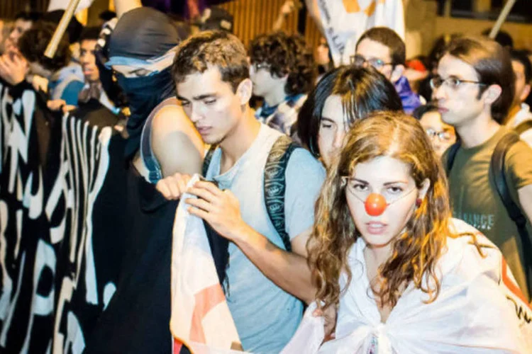 Manifestantes do Movimento Passe Livre protestam contra o aumento das tarifas do transporte público em São Paulo (Gianluca Ramalho Misiti / Flickr)
