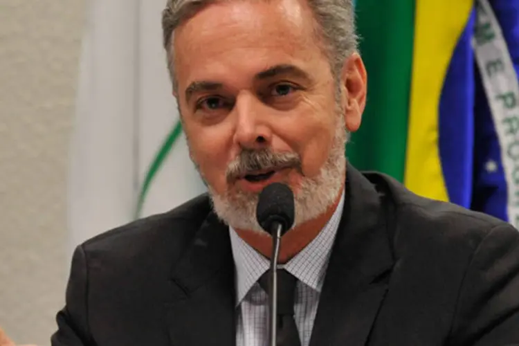 
	O ministro das Rela&ccedil;&otilde;es Exteriores, Antonio Patriota: o&nbsp;Brasil &eacute; o s&eacute;timo investidor estrangeiro em Portugal, com 100 milh&otilde;es de euros em 2012.
 (Antonio Cruz/ABr)