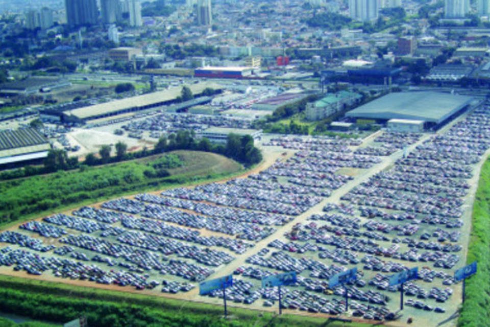 Comprar carro em leilão é só para quem gosta de correr risco