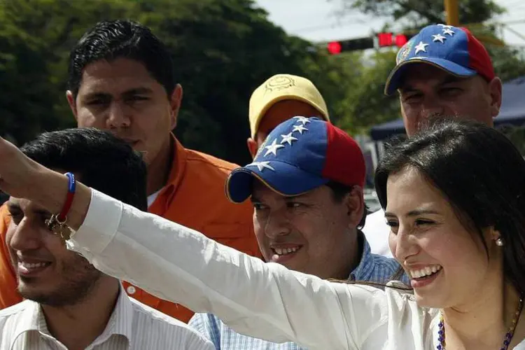 Patrícia Ceballos: duas mulheres fazem parte da coalizão Mesa da Unidade Democrática (Carlos Eduardo Ramirez)