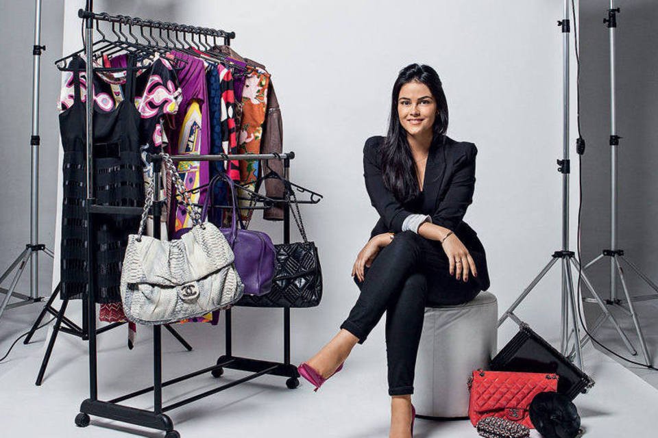 Lindo vestido Chanel em busca de um novo lar