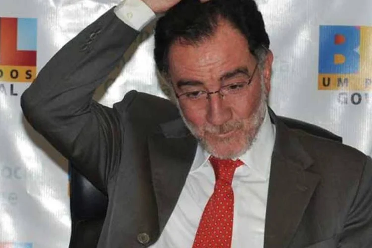 Patrus Ananias coça a cabeça: uma alternativa para o PT em MG (Valter Campanato/AGÊNCIA BRASIL)