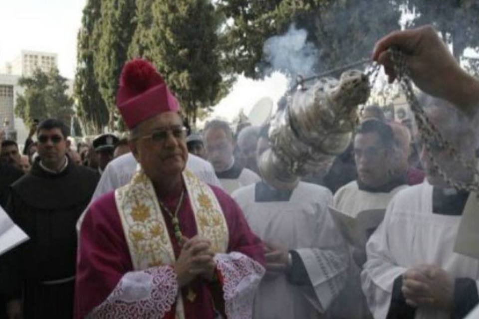 Patriarca de Jerusalém reza por Síria, Egito e Iraque