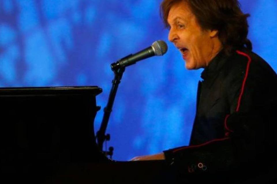 Paul McCartney, músico que fez parte dos Beatles, fez uma apresentação com clássicos na abertura dos Jogos Olímpicos de Londres 2012 (Mike Blake/Reuters/Reuters)