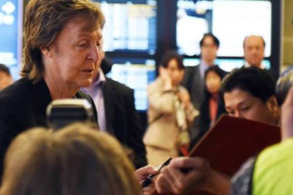 Paul McCartney: "espero ver todos em breve" (Toshifumi Kitamura/AFP)