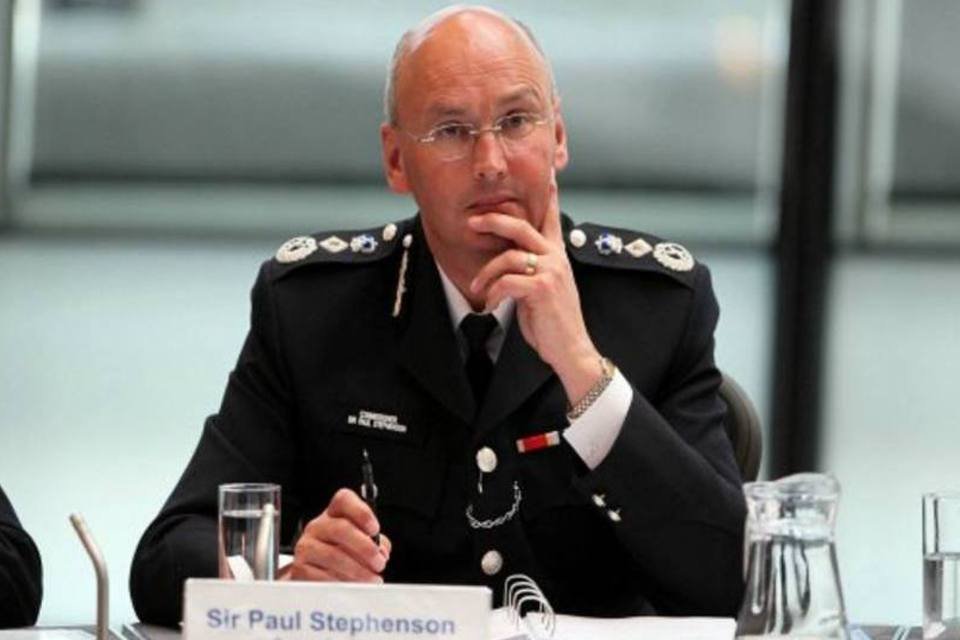 Chefe da Scotland Yard renuncia