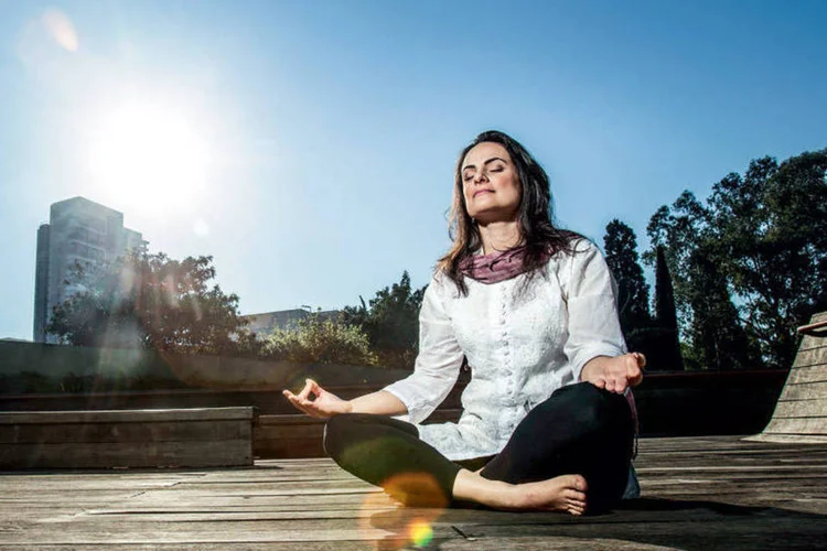 Paula Botelho, gerente de marca, produto e comunicação da Hertz Aluguel de Carros: a cabeça a mil a levou a fazer um curso de meditação e técnicas de respiração. (Fabiano Accorsi / VOCÊ S/A)