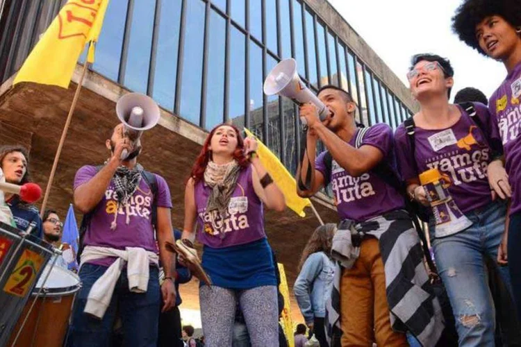 Ato do Conlutas na avenida Paulista pede novas eleições gerais no país (Agência Brasil)
