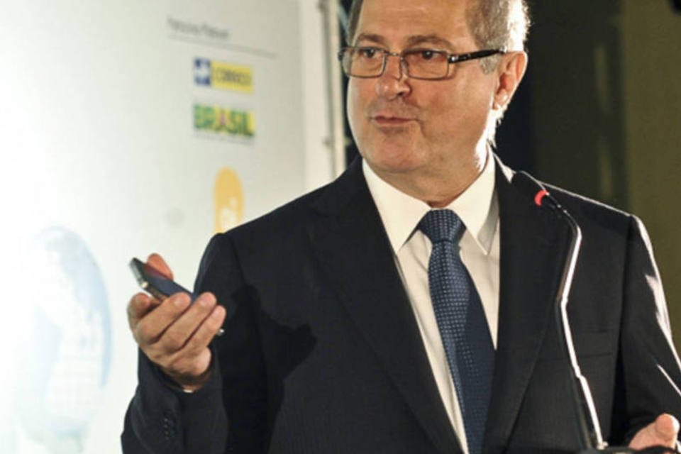 Bernardo: Dilma vai sancionar 'Lei do Bem' para smartphones