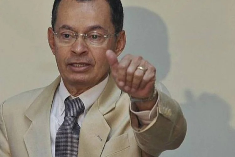 Paulo Passos deu entrevista para comentar relatório da Controladoria-Geral da União, que estimou em 682 milhões de reais os prejuízos com as irregularidades no Dnit e na Valec (Antonio Cruz/ABr)