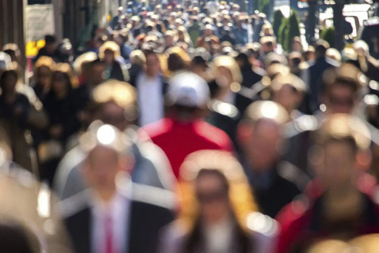 
	Pedestres em Nova York: as duas mulheres foram supostamente &quot;radicalizadas&quot; pelo grupo militante Estado Isl&acirc;mico
 (Thinkstock)