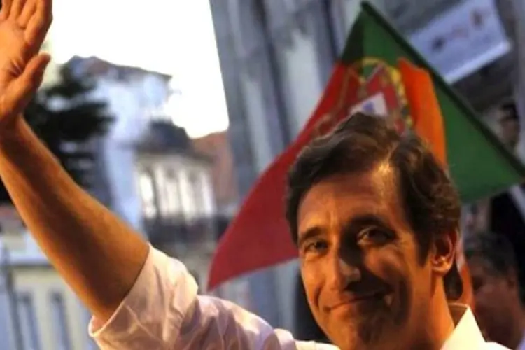 Pedro Coelho, presidente do PSD de Portugal: partido, que tem 102 dos 230 deputados do Parlamento, deve firmar acordo com mais 23 legisladores (AFP/Miguel Riopa)