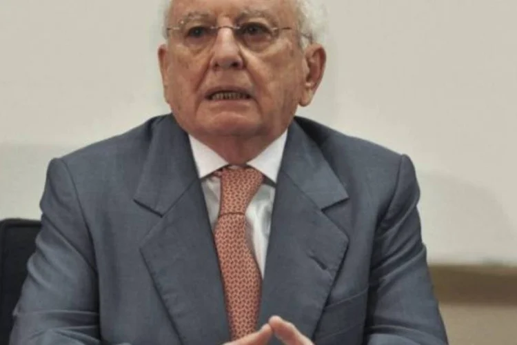 Pedro Novais defendeu que a governanta Doralice de Souza trabalhou até dezembro de 2010 como secretária de seu gabinete (Valter Campanato/ABr)