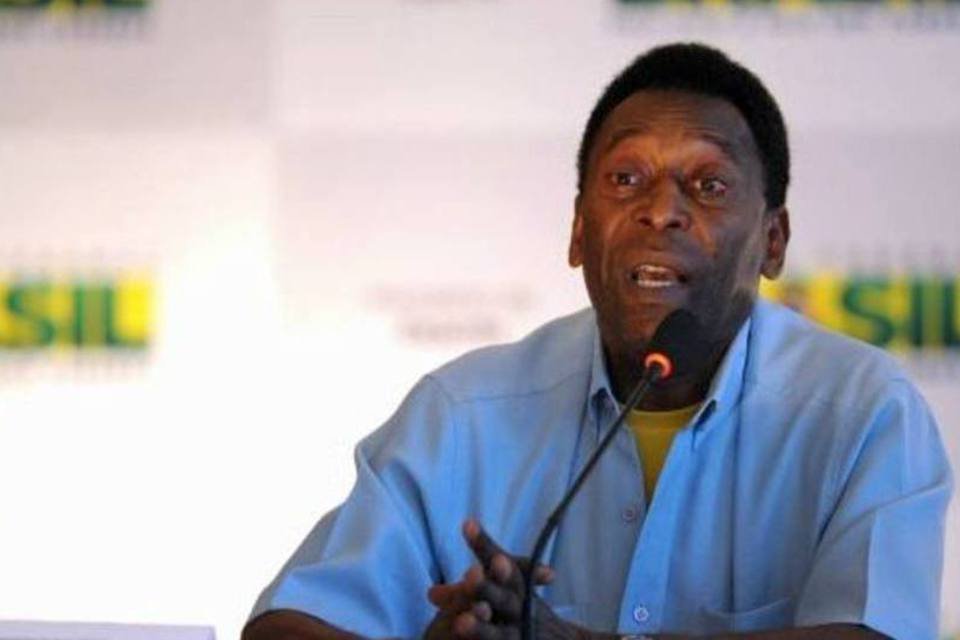 Questionado sobre violência no Brasil, Pelé cita atentado na Noruega