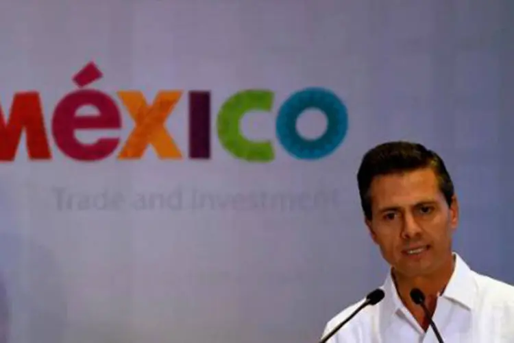 O presidente mexicano Enrique Peña Nieto discursa em Veracruz no dia 7 de dezembro (Alfredo Estrella/AFP)