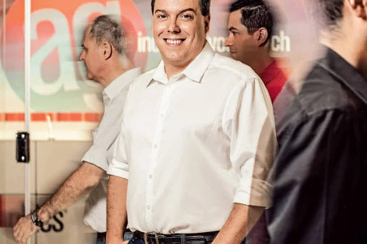 Rodrigo Abreu, da AlphaGraphics: lojas compactas em centros comerciais onde grandes empresas mantêm seus escritórios (Julia Rodrigues / EXAME PME)