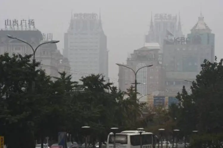 Céu poluído de Pequim: dicionário inclui termos sobre os novos ricos e a poluição (Greg Baker/AFP)