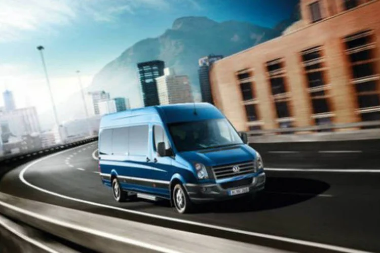Van Volkswagen Crafter: a empresa começou a desenvolver um novo modelo para o utilitário Crafter, que atualmente tem sido produzido pela Daimler (Divulgação)
