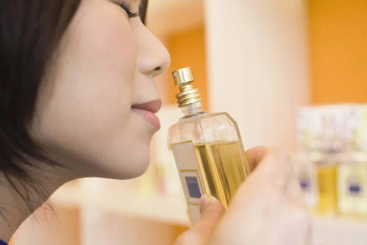perfume (Thinkstock)