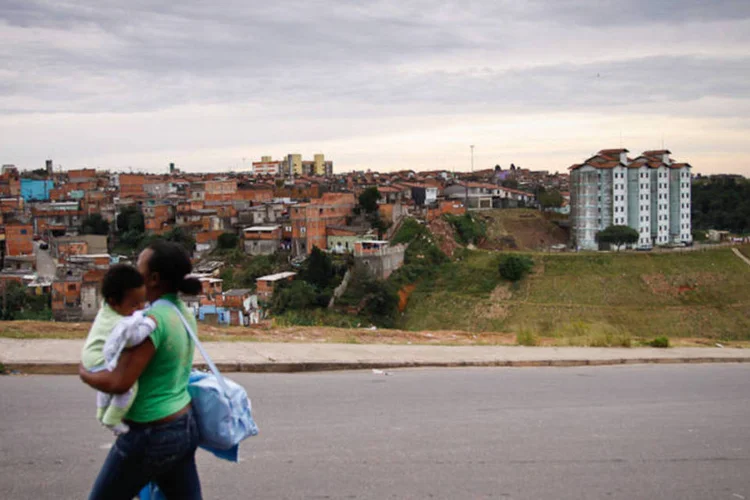 
	Periferia de S&atilde;o Paulo: coronel afirma que roubos aumentam mais na periferia por m&aacute; distribui&ccedil;&atilde;o policial
 (Zé Carlos Barretta /Flickr /Creative Commons)