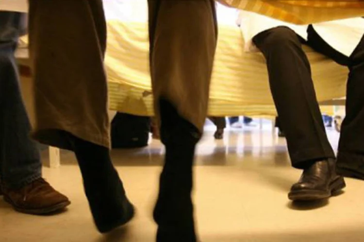 Os médicos de São Paulo se reunirão em assembleia no início da próxima semana, de acordo com o presidente do sindicato (©AFP/Arquivo / Joel Saget)