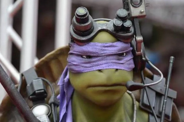 Estátua do personagem Donatello, do filme Tartarugas Ninja (Robyn Beck/AFP)