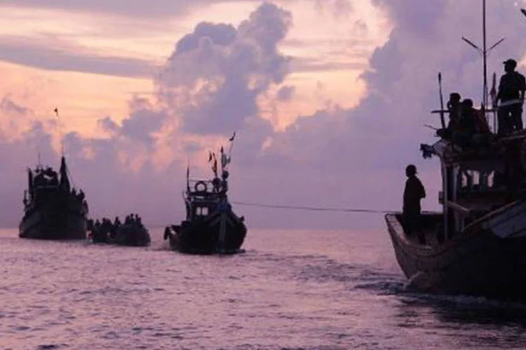 
	Pesca: nas &aacute;guas da Sib&eacute;ria oriental, que est&atilde;o em risco elevado, calcula-se que o potencial de captura de peixe vai sofrer um retrocesso de 28%
 (Januar)