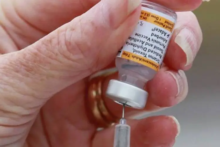Vacina: de acordo com o Ministério da Saúde, não há previsão sobre o tempo de permanência dos técnicos no Rio Grande do Sul (Justin Sullivan/Getty Images)