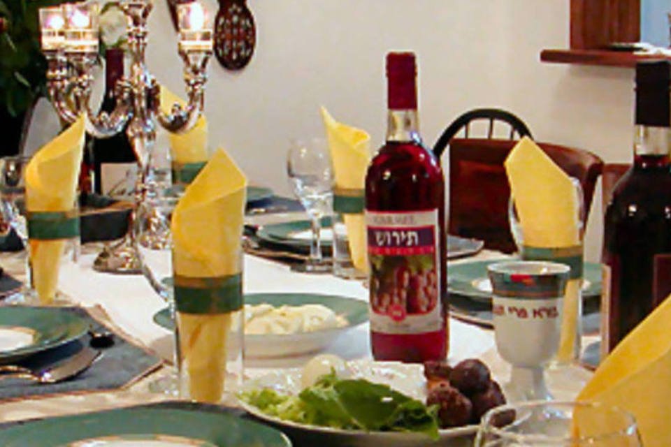 Povo judeu celebra Páscoa, que lembra a saída do Egito