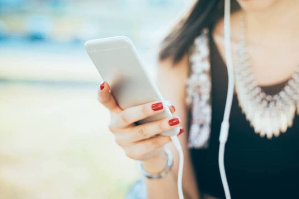 Terminais rodoviários em São Paulo recebem Wi-Fi gratuito