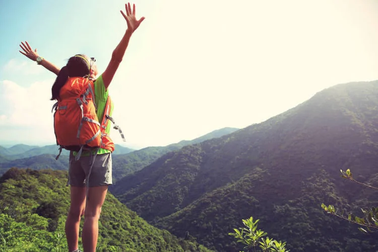 Montanhas e praias paradisíacas (Thinkstock)