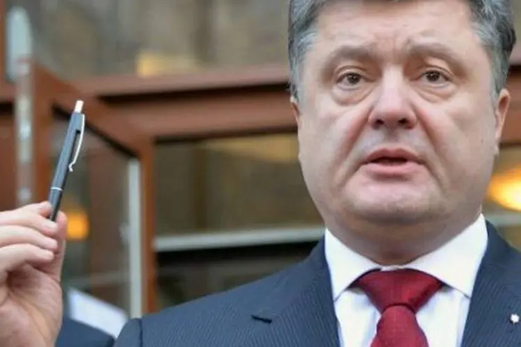 
	O presidente ucraniano, Petro Poroshenko: &quot;Esta madrugada foi registrado um n&uacute;mero recorde de ataques
 (Genya Savilov/AFP)